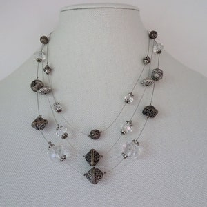 Chico&#39;s Modern Clear and Silver Filigree Bead Necklace with Silver Wire Chain  - Modern Design - Vintage Chico&#39;s Necklace