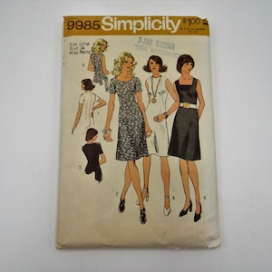 Vintage 1970s Simplicity Pattern #9985 Size 12 Misses Petite - 1970s Dress Pattern - Vintage Women&#39;s Dress Pattern - Dress - Cut Complete