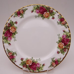 Vintage Made in England Royal Albert English Bone China Old Country Roses Salad or Lunch Plate  - 21 Available