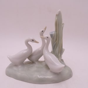 Vintage Lladro Nao Made in Spain Figurine Group of Geese in the Garden #006