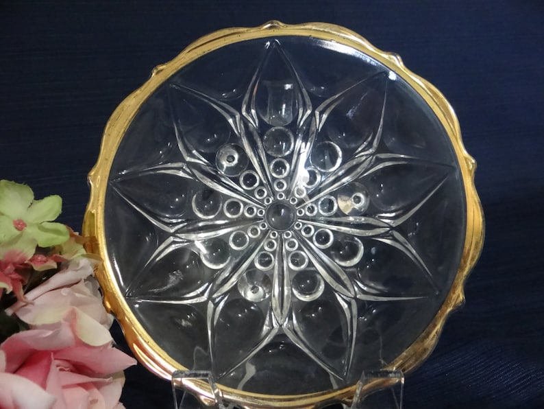 Beautiful glass bowl with gold trim edge Lovely