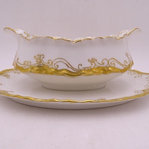 Gorgeous Antique Haviland Limoges France Gold Gravy Boat with attached Under Plate