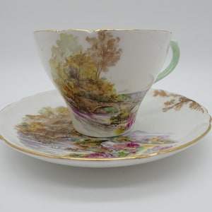1940s Vintage  Shelley English Bone China &quot;Heather&quot; Teacup and Saucer Elegant Tea Cup 13419