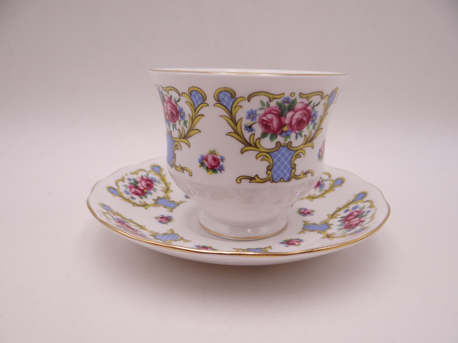 Vintage Queen Anne English Bone China Teacup English Teacup Etsy