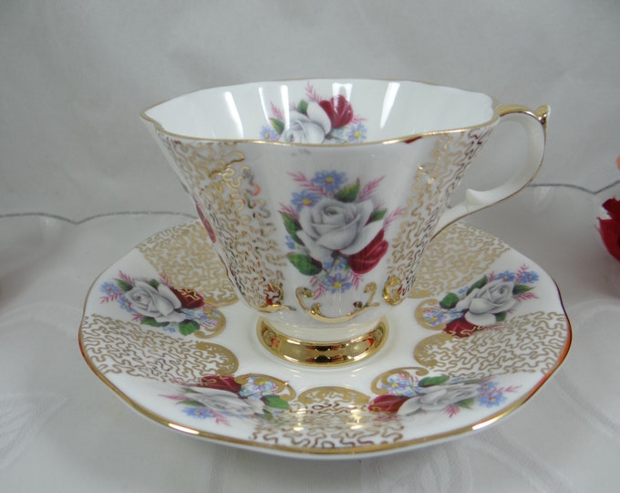 1960s Queen Anne English Bone China Red and White Roses Etsy