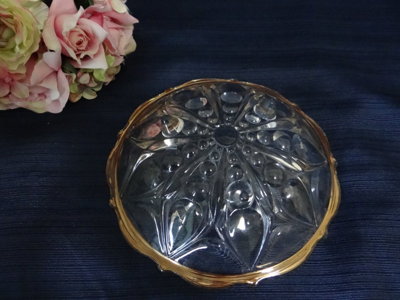 Beautiful glass bowl with gold trim edge Lovely
