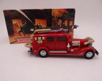 MIB Vintage Matchbox YFE03 Models of Yesteryear 1933 Cadillac V-16 Fire Wagon Diecast Model Fire Engine