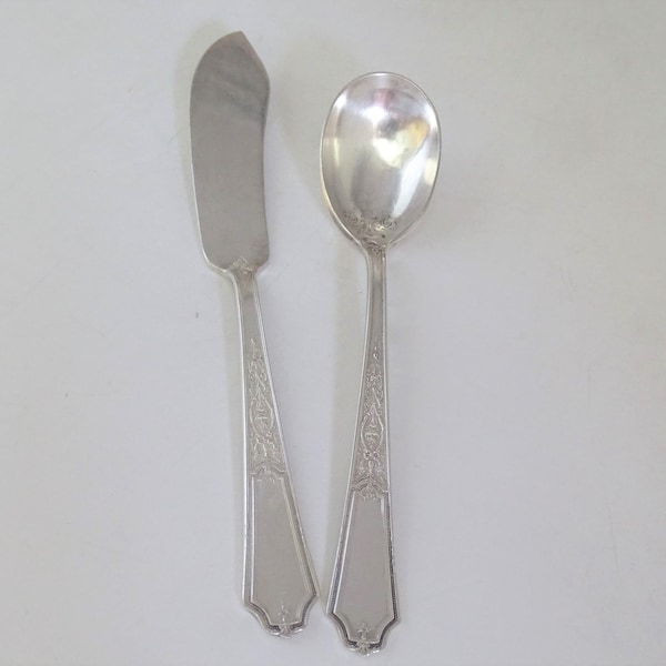 Vintage 1924 Rogers Bros Ancestral Silverplate Serving Sugar Spoon and Butter Knife Set - 1847 Rogers Bros Ancestray Serving Pieces