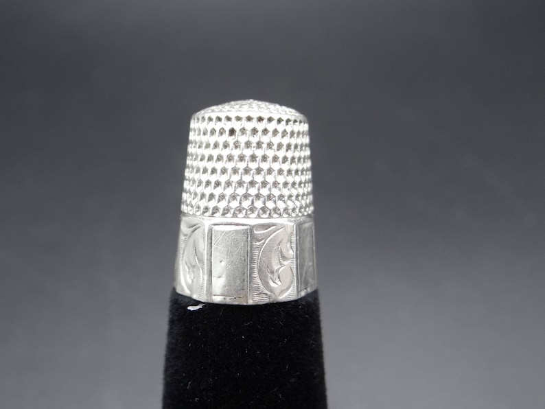 1890s Antique Victorian Webster Sterling Silver 9 Thimble