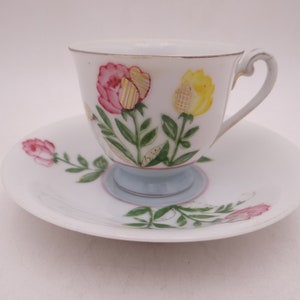 1940s Vintage Occupied Japan Red and Yellow Floral Demitasse Cappuccino Teacup and Saucer Cute Espresso Cup