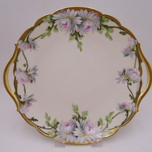 Antik 1890er Jahre T&V Tressemann und Vogt Limoges Frankreich Handbemalt und Künstler signiert &quot;W. Wilson&quot; Rosa und Weiß Floral Serviertablett