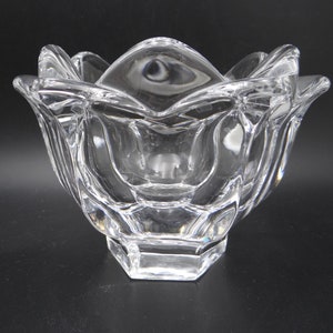 Vintage Signed Orrefors Crystal Class Rose Flower Petal Pedestal Medium Serving Bowl  - Delightful