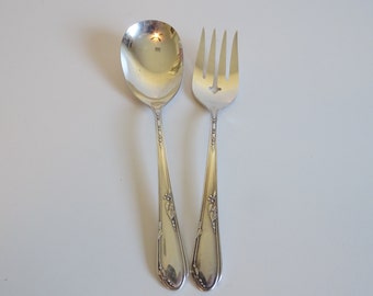 8 inch Pierced tablespoon Meadowbrook WM A Rogers A1 serving spoon solid silverplate