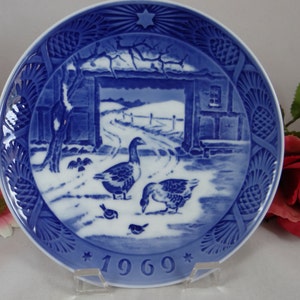 Vintage Royal Copenhagen 1969 Christmas Plate &quot;Danish Watermill&quot;