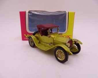 MIB 1960s Vintage Lesney Matchbox Y-6 Models of Yesteryear 1913 Cadillac Die Cast Car in Original Box -B3