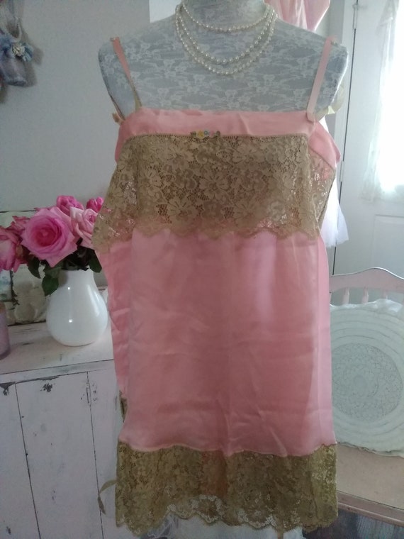 Antique 1920s Pink Silk and Lace Chemise Ribbon W… - image 9