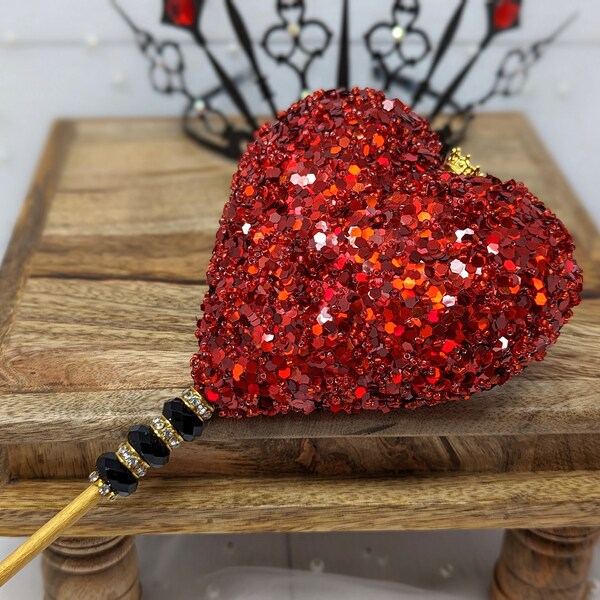 Queen of Hearts Wand