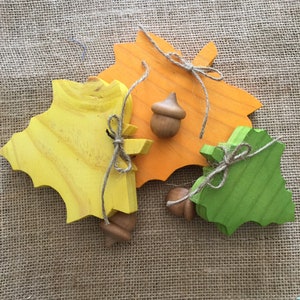 Fall Leaves with Acorns, Fall Decor, Wood Leaves, Farmhouse Decor, Tiered Tray Decor