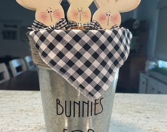 Easter, Easter Decor, Easter bunnies, bucket, Decorative, trays, decorative shelves, shelves, tiered tray.