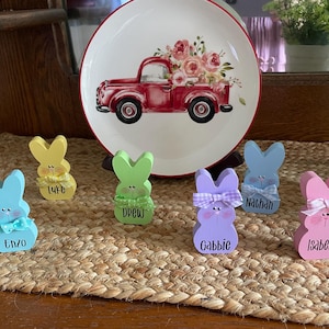 Easter Decor, Personalized Easter Bunnies, Easter Peeps, Easter place cards, Easter Bunny Decor, Now in 2 sizes Bild 9
