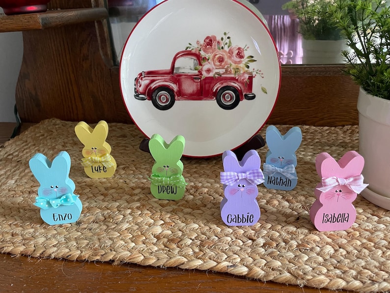 Easter Decor, Personalized Easter Bunnies, Easter Peeps, Easter place cards, Easter Bunny Decor, Now in 2 sizes Bild 9