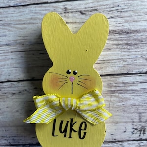 Easter Decor, Personalized Easter Bunnies, Easter Peeps, Easter place cards, Easter Bunny Decor, Now in 2 sizes Bild 3