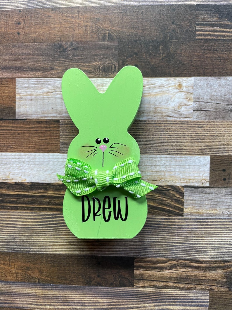 Easter Decor, Personalized Easter Bunnies, Easter Peeps, Easter place cards, Easter Bunny Decor, Now in 2 sizes Bild 7