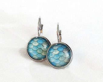 Scales, fish earrings cabochon 12 mm, rug, abstract pattern, spring, stainless steel, colorful, etsyquebec