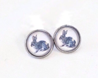 Adorable rabbit, 12 mm cabochon earrings, antique finish, blue white gray, vintage retro, made in Quebec, cute animals