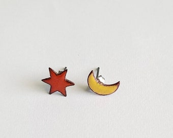 Boho copper enameled star and moon post earrings, celestial earrings, enamel studs, mismatched earrings, hippie jewelry, star stud moon stud