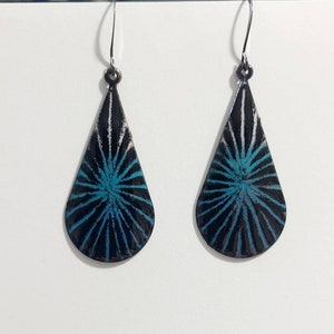 Turquoise and black copper enameled earrings, copper earrings, enamel earrings, hippie earrings, boho jewelry, sgraffito, sun ray design