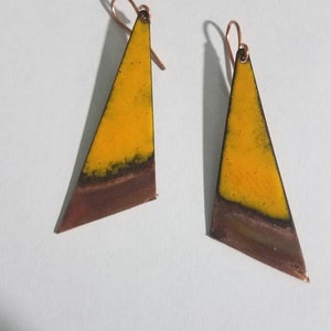 Yellow copper enameled triangle earrings, flame painted copper earrings, geometric earrings, drop earrings, copper earrings, yellow jewelry