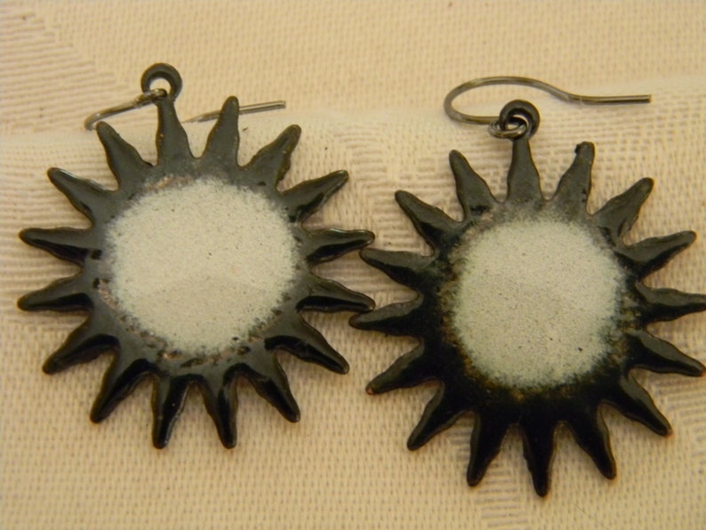 celestial jewelry hippie jewelry beachy earrings Copper enameled black and white sun earrings enameled earrings black and white jewelry
