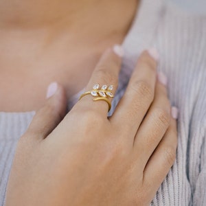 Gold twig ring with white zircon leaves, tree branch ring, stackable ring, gold filled silver, gold 9K 14K image 10