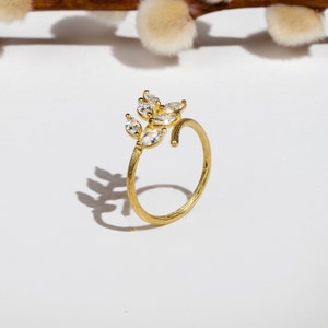 Gold twig ring with white zircon leaves, tree branch ring, stackable ring, gold filled silver, gold 9K 14K image 4