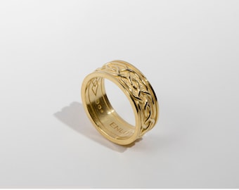 Gold Celtic Knot Ring Band: Minimalist Nordic Weave
