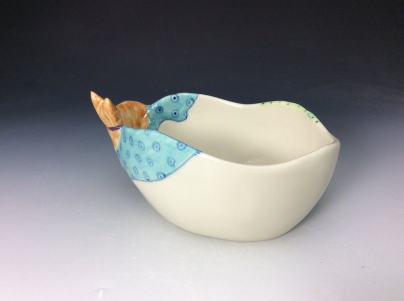 porcelain 18 ounce oval bowl Cats