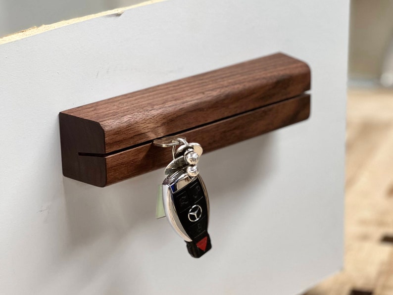 Modern Wood Key Holder Walnut