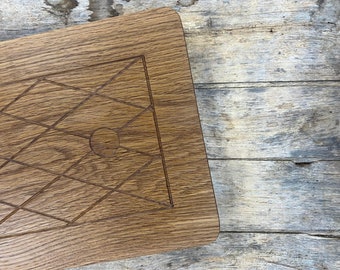 White Oak Wood Cutting Board with Diamond-Pattern Juice Grid