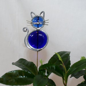 Stained Glass Royal Blue Cat Plant Stake, Cat Garden Art