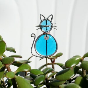 Stained Glass Ocean Blue Cat Plant Stake with Personalized Collar, Cat Garden Art