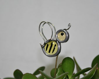 Stained Glass Bee Plant Stake, Bumble Bee Garden Art, ShellysGlassStudio