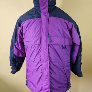 Vintage kolumbianische Damen Ski Parka Gizmo Größe US Small Winterjacke Lila Color Block 1990s