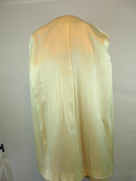 Creamy White Wool 1950's-60's Wool Swing Coat 5/8… - image 4