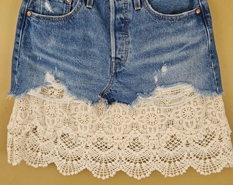 OOAK Upcycled Denim and Vintage Lace Skirt Levis 505 Festival Concert Boho New with tags size 8 Waist 27 High Waist Button Fly Handcrafted