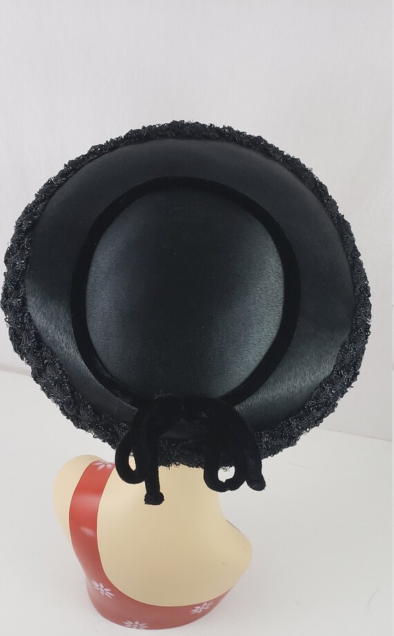 Vintage 1950's Black Satin Saucer Plater Hat Gem