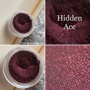 Hidden Ace - Blackened Cranberry Shimmer Eyeshadow - Eyes Bold Looks Gothic Horror