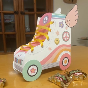 Groovy roller skate party favor boxes for retro skating birthday, Customizable printable party favors treat box decorations