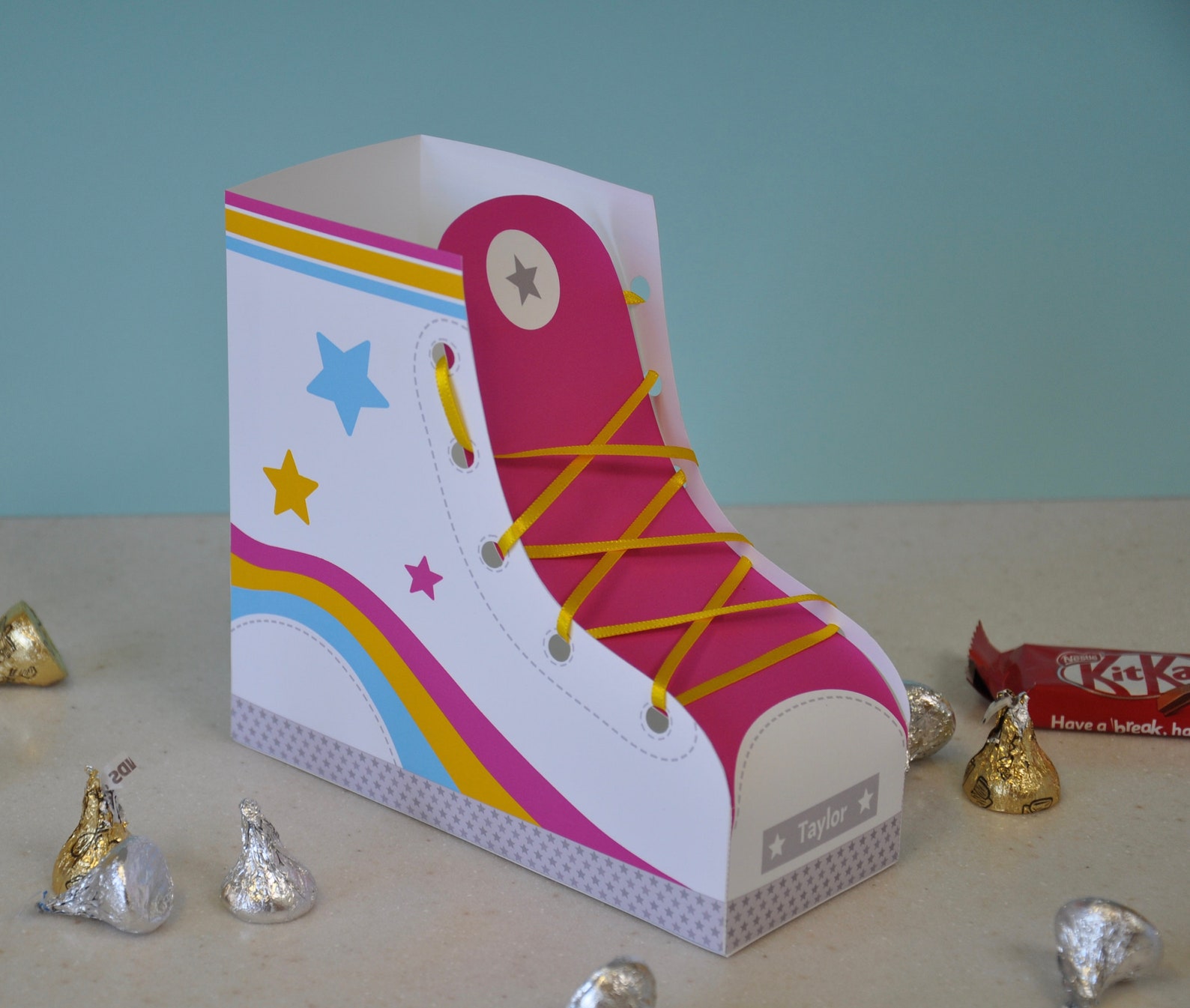 Roller Skating Favor Boxes / Roller Skate Party Favors Hot Pink and