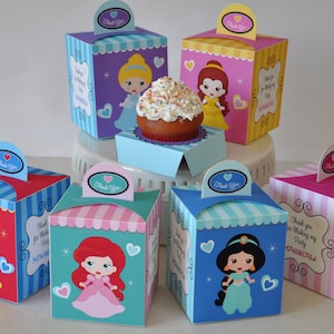 Princess printable treat boxes / Princess party favors / Classic princesses cupcake favor box
